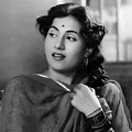 Madhubala Biography-Famous actress of old classical Hindi films•Anarkali
