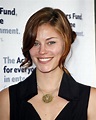 Cassidy Freeman - Interesting Facts About Her Life & Career [2023]