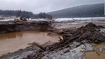 Siberian dam collapse: Frantic search for survivors - CNN