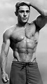 Pin de Steve Suarez en torsos | Zac efron, Hombres sin camisa, Hombres ...