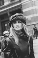 At 46, Claudia Schiffer Is Still the Ultimate Blonde Bombshell ...