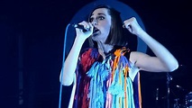 Yelle - Que Veux-Tu Live @ Gaîté Lyrique, Paris, 2014 HD - YouTube