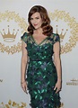 Sara Rue Style, Clothes, Outfits and Fashion • CelebMafia