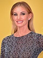 Faith Hill Adorably Sings With Young Country Fan After Her Concert