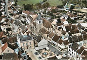 / CPSM FRANCE 77 "Rozay en Brie, vue aérienne sur l'église" | 77 seine ...