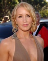 Felicity Huffman photo gallery - high quality pics of Felicity Huffman ...