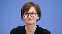 Bildungsministerin Bettina Stark-Watzinger privat und Karriere