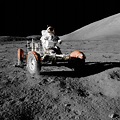 File:NASA Apollo 17 Lunar Roving Vehicle.jpg - Wikipedia