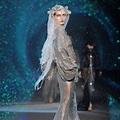 John Galliano’s Fall 2009 Show Featured “Beautifully Iced Maidens” and ...