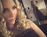 Scarlett Johansson leaked photos spark cheeky new internet craze ...