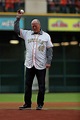 Rich Dauer returns for emotional first pitch with Astros