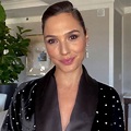 Pregnant Gal Gadot Shows Off Baby Bump While Lounging at Work ...
