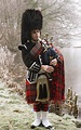 El traje típico de Escocia - Turismo.org | Trajes escoceses, Traje ...