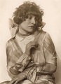 Hilde Wagener, ca. 1929 – un regard oblique