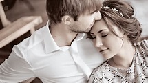Being Madly in Love - YourLoveAdvice.com