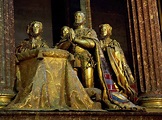 Felipe II en El Escorial - Pompeio Leoni | Felipe ii, Catedral, Arte