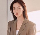 Jeon Yeo-been plays the lead role for the new thriller series, Glitch