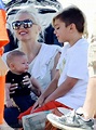 Gwen Stefani shows off adorable baby boy Apollo with Kingston | Gwen ...