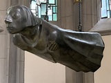 "Der Schwebende" von Ernst Barlach in der Kölner Antoniterkirche, Bild ...