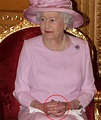 Kate Middleton and the Queen are never seen wearing THIS - so what do ...