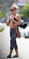 Beverly Hills, 90210 vet Jennie Garth, 46, looks sensational in bra top ...