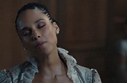 Alicia Keys Teams up With Netflix to Celebrate ‘Queen Charlotte ...