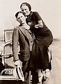A Picture from History: Bonnie and Clyde - Pew Pew Tactical