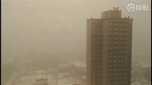 新疆沙塵暴嚴重 多地下黃雪 ｜ 公視新聞網 PNN