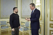 David Cameron visits the Ukrainian port of Odesa, his first overseas ...