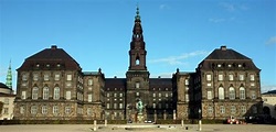Palacio de Christiansborg en Copenhague: cómo llegar, horario y precio