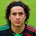 Francisco Guillermo Ochoa. Portero titular de la selección mexicana de ...