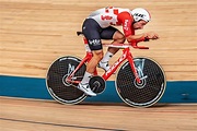 Victor Campenaerts sets Hour Record on custom shaped Ridley & unique ...