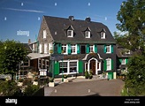 Zur Schoenen Aussicht-Restaurant, Schiefer verkleidet Haus, Schloss Burg, Burg eine der Wupper ...