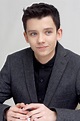 Asa Butterfield photo 12 of 14 pics, wallpaper - photo #673346 - ThePlace2