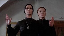 Der Fluch der schwarzen Schwestern (1973) - IMDb