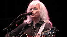Emmylou Harris - Sweetheart of the rodeo. live 2017 - YouTube