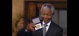 Video: Así recibió Nelson Mandela el Premio Nobel de la Paz en 1993 ...