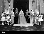 Elizabeth II en la boda del duque Enrique de Gloucester y Lady Alice ...