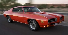 Top 15 Old School Muscle Cars You Can Buy