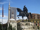 Skanderbeg Monument, Tirana