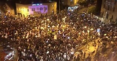 以色列爆发反政府抗议：数千名示威者包围总理官邸_新闻频道_央视网(cctv.com)