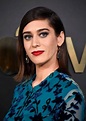 Lizzy Caplan | Doblaje Wiki | Fandom