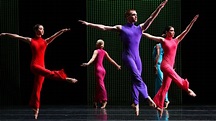 Review: Juilliard Students Try Out a Searing New Dance - The New York Times