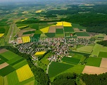 Luftbild Warthausen - Stadtgebiet inmitten der Landwirtschaft in ...