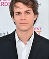 Johnny Simmons: Películas, biografía y listas en MUBI