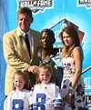 Troy Aikman and Daughters 5 PFHF 080506 | Dallas cowboys players ...