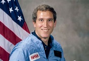 Biography of Michael J. Smith, Challenger Astronaut