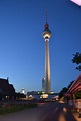 Fernsehturm- Alexanderplatz | Fernsehturm, Turm, Fernseher
