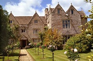 Kelmscott Manor in Oxfordshire - OX Mag