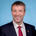 SPD-Abgeordneter aus Emden kontert AfD auf Plattdeutsch - WELT